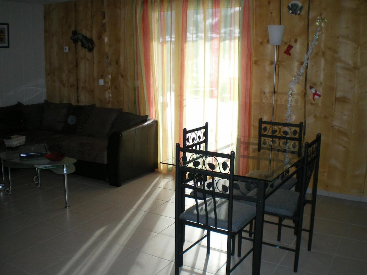 Hotel Restaurant Lancheton Saint-Julien-Mont-Denis Buitenkant foto