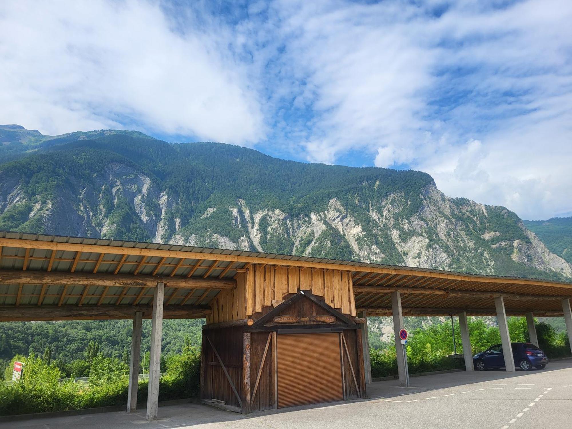 Hotel Restaurant Lancheton Saint-Julien-Mont-Denis Buitenkant foto