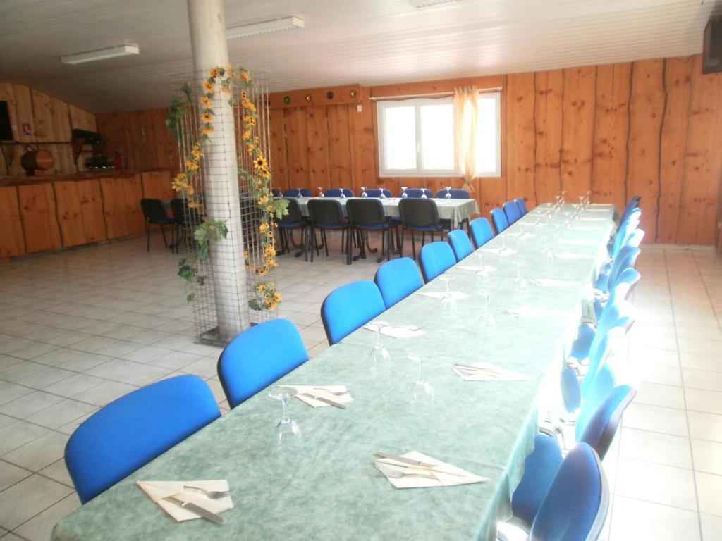 Hotel Restaurant Lancheton Saint-Julien-Mont-Denis Buitenkant foto